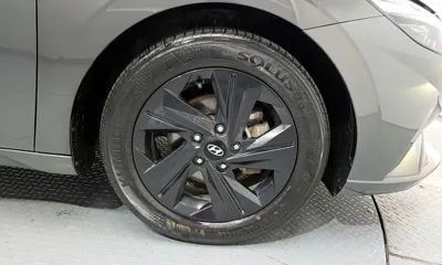 Hyundai Avante 2023, 87875 км, за 12931.6 USD - фото 21