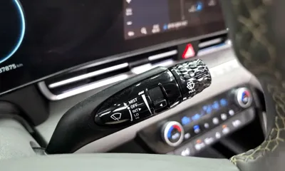 Hyundai Avante 2023, 87875 км, за 12931.6 USD - фото 27