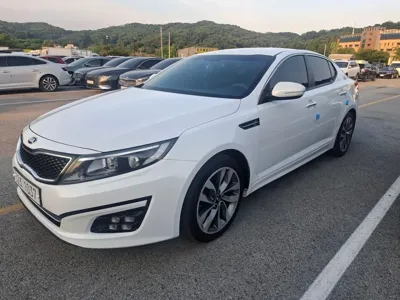 Kia K5 · 2015 год