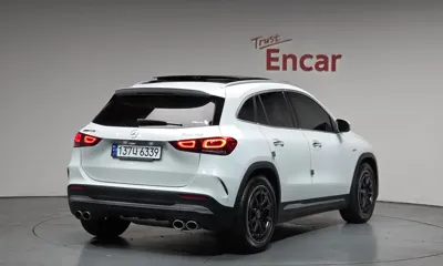 Mercedes-Benz GLA-Class 2023, 9483 км, за 29758.4 USD