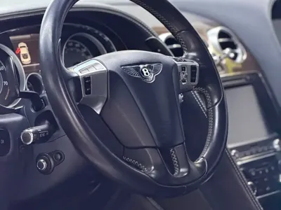 Bentley Continental 2014, 90000 км, за 63271.29 USD