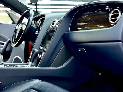 Bentley Continental 2014, 90000 км, за 63271.29 USD - фото 6