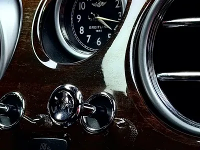 Bentley Continental 2014, 90000 км, за 63271.29 USD - фото 7
