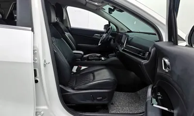 Kia Sportage 2022, 64528 км, за 17263.85 USD - фото 10