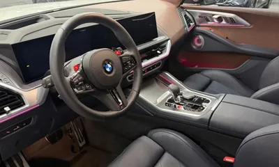 BMW XM 2026, 6287 км, за 110391.4 USD - фото 8