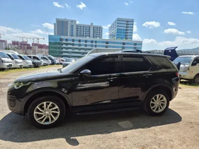 Land Rover Discovery Sport 2017, 128506 км, за 5817.65 USD