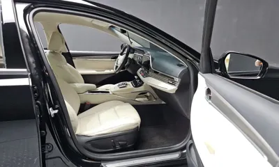 Hyundai Grandeur 2022, 112108 км, за 14051.53 USD - фото 18