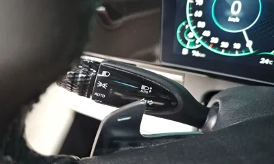Hyundai Grandeur 2022, 112108 км, за 14051.53 USD - фото 27