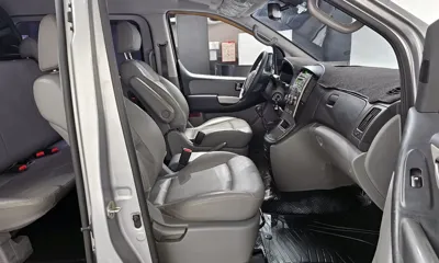Hyundai Starex 2015, 70080 км, за 4768.21 USD - фото 10