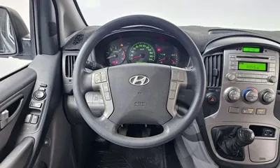 Hyundai Starex 2015, 70080 км, за 4768.21 USD - фото 13