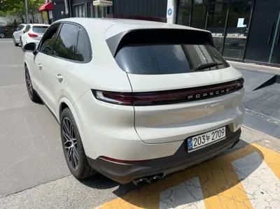 Porsche Cayenne 2024, 18600 км, за 64797.79 USD - фото 6