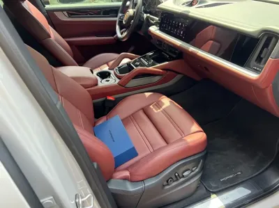 Porsche Cayenne 2024, 18600 км, за 64797.79 USD - фото 9