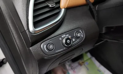 ChevroletGMDaewoo Trax 2019, 101966 км, за 5776.55 USD - фото 13