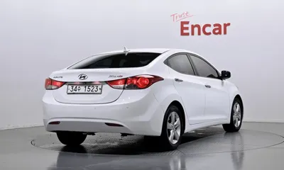 Hyundai Avante 2012, 116948 км, за 3465.93 USD