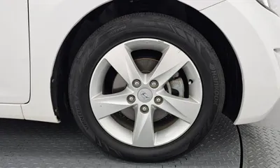 Hyundai Avante 2012, 116948 км, за 3465.93 USD