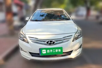 Hyundai Verna Ray 2014, 136000 км, за 2672 USD