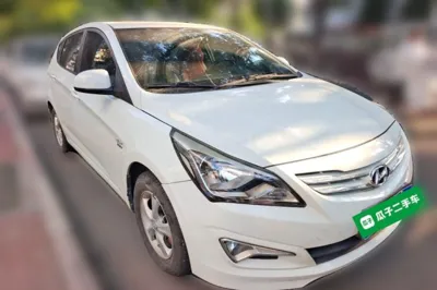 Hyundai Verna Ray 2014, 136000 км, за 2672 USD