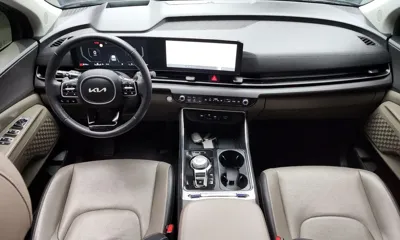 Kia Canival 2024, 31944 км, за 24635.74 USD - фото 7