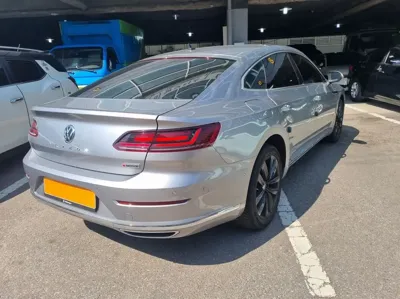 Volkswagen Arteon 2019, 86684 км, за 11324.67 USD - фото 6