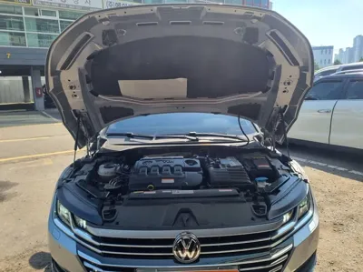 Volkswagen Arteon 2019, 86684 км, за 11324.67 USD - фото 17