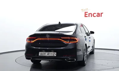 Hyundai Grandeur 2018, 85036 км, за 10076.05 USD