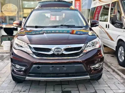 BYD S7 2016, 50000 км, за 3954.58 USD