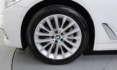 BMW 5-Series 2018, 70650 км, за 15923.35 USD