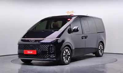 Hyundai Staria · 2022 год
