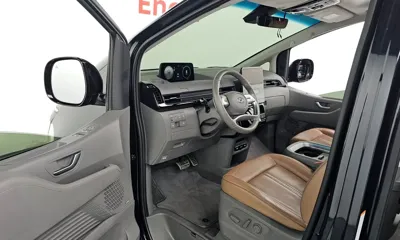 Hyundai Staria 2022, 70114 км, за 22185.41 USD - фото 12