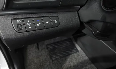 Hyundai Avante 2019, 58789 км, за 8196.73 USD - фото 16