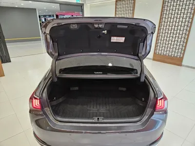 Lexus ES 2025, 48218 км, за 37416.31 USD