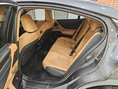 Lexus ES 2025, 48218 км, за 37080.44 USD - фото 11