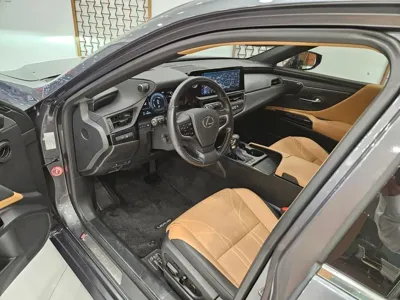 Lexus ES 2025, 48218 км, за 37080.44 USD - фото 13