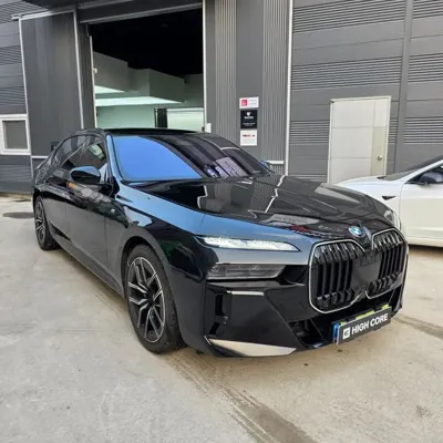 BMW 7-Series 2025, 9800 км, за 0 USD