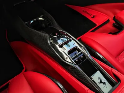 Ferrari SF90 2021, 7800 км, за 660669.94 USD - фото 19