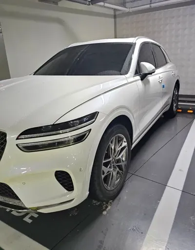 Genesis GV70 2022, 44000 км, за 26125.77 USD