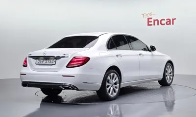 Mercedes-Benz E-Class 2019, 61436 км, за 19627.15 USD