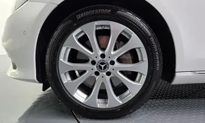 Mercedes-Benz E-Class 2019, 61436 км, за 19627.15 USD