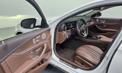 Mercedes-Benz E-Class 2019, 61436 км, за 19627.15 USD - фото 10