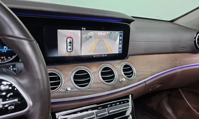 Mercedes-Benz E-Class 2019, 61436 км, за 19627.15 USD - фото 17