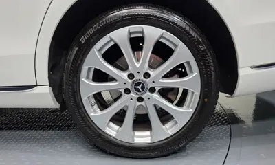 Mercedes-Benz E-Class 2019, 61436 км, за 19627.15 USD - фото 21