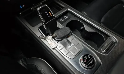 KG_Mobility_Ssangyong Rexton 2021, 66416 км, за 18167.6 USD - фото 9