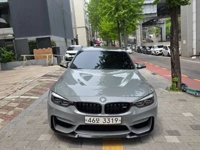 BMW M3 · 2018 год