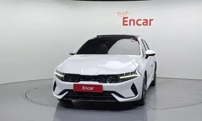 Kia K5 2023, 41238 км, за 17592.23 USD
