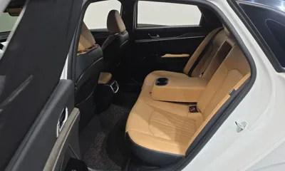 Kia K5 2023, 41238 км, за 17459.29 USD - фото 12