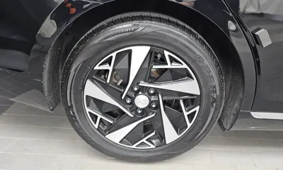 Hyundai Grandeur 2023, 94946 км, за 14723.13 USD