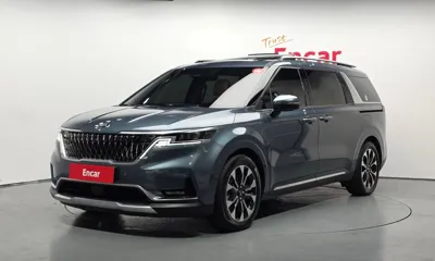 Kia Canival · 2021 год