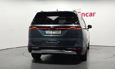Kia Canival 2021, 117837 км, за 14375.74 USD