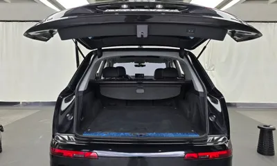 Audi Q7 2019, 126797 км, за 14911.76 USD - фото 20