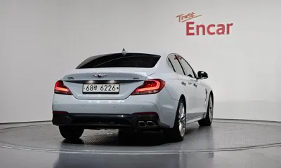 Genesis G70 2019, 49318 км, за 16410.66 USD